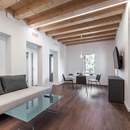 Palazzo '900 Design Flats - Il Caffe Apartment Padova Bagian luar foto