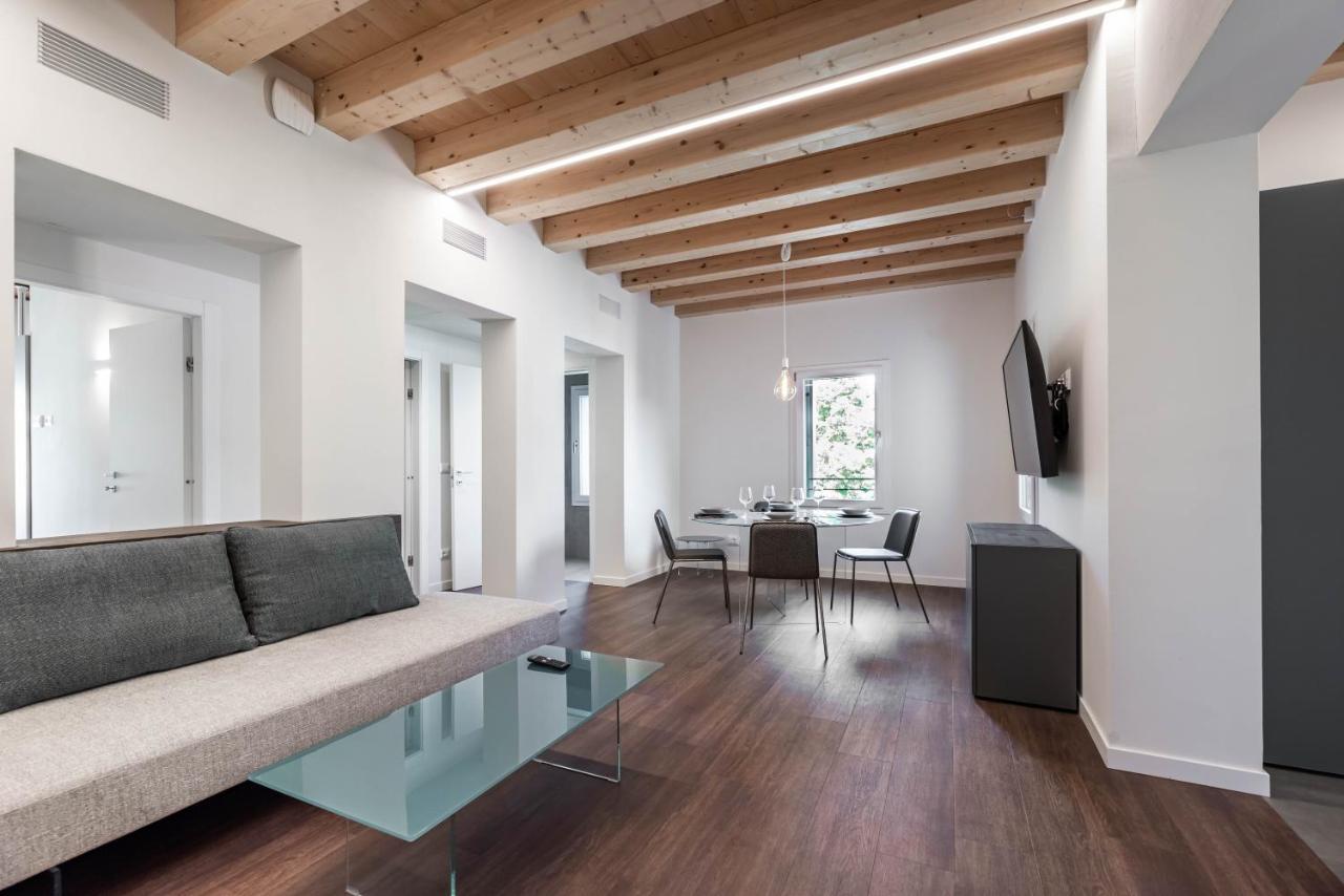 Palazzo '900 Design Flats - Il Caffe Apartment Padova Bagian luar foto