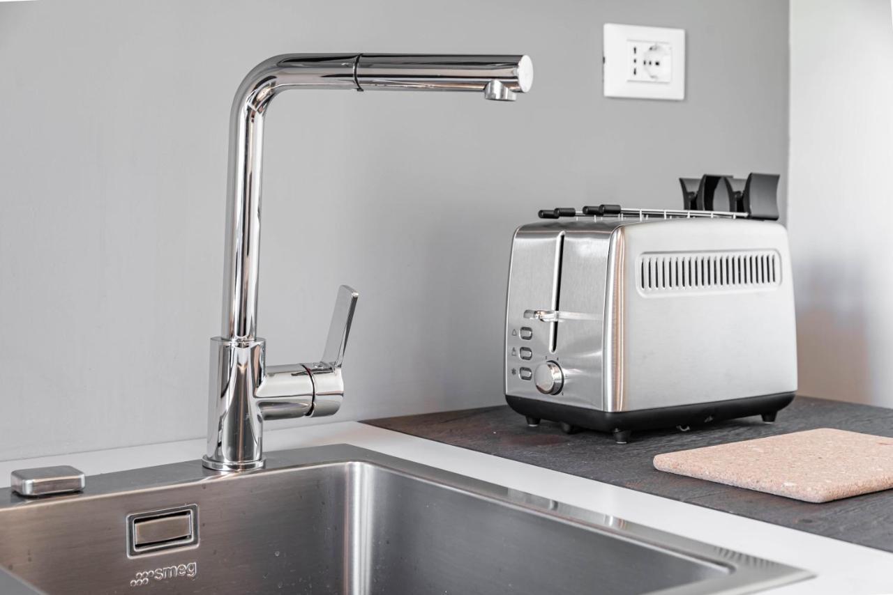 Palazzo '900 Design Flats - Il Caffe Apartment Padova Bagian luar foto